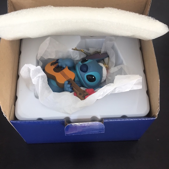 Retired Stitch from Lilo & Stitch Disney President’s Edition hanging ornament - Picture 5 of 5